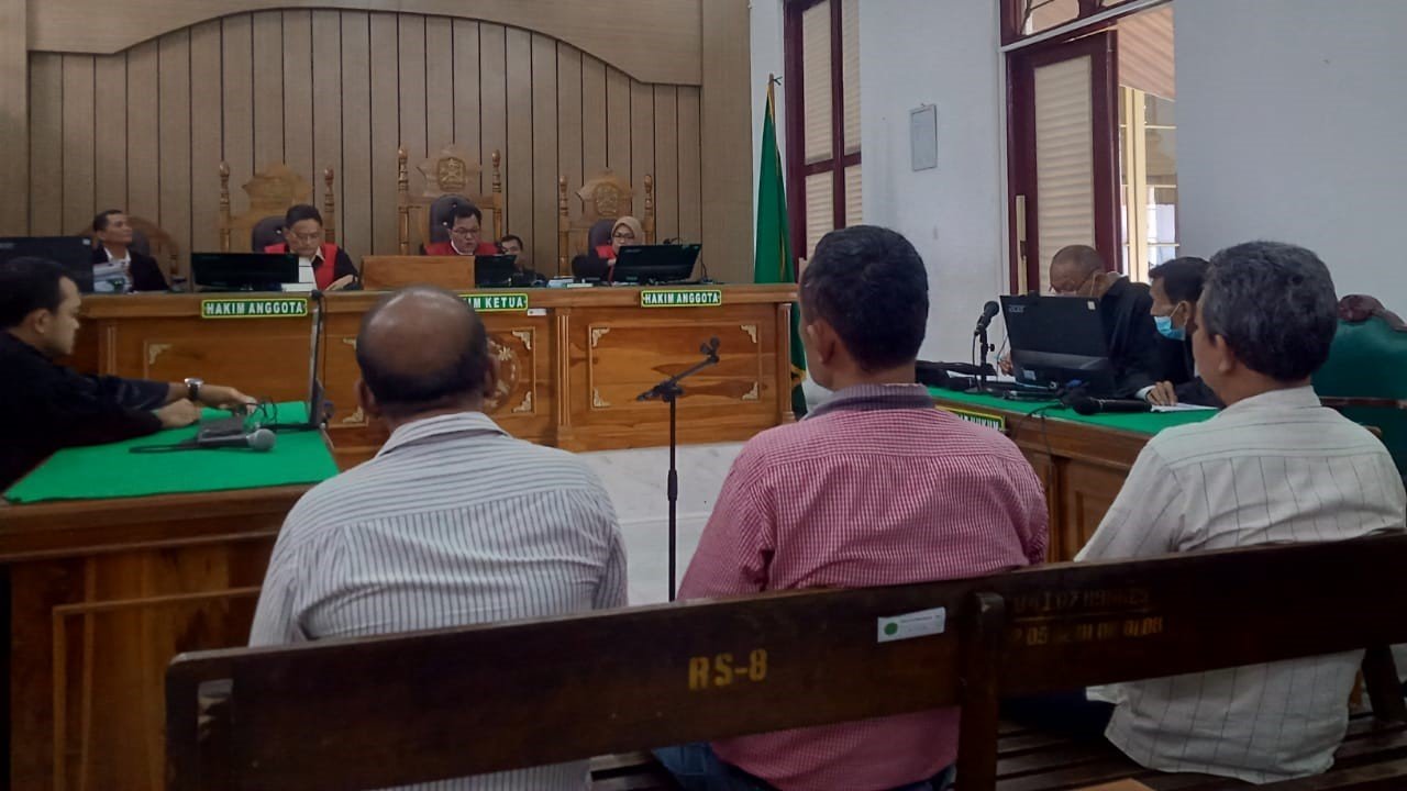 Tiga Terdakwa Kasus Tipikor Proyek Galvanis Divonis Lebih Rendah