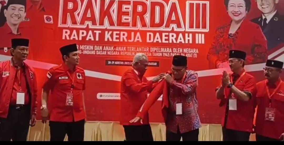 Setelah Bawa Istri dan Anak Hengkang dari Nasdem,  Walikota Makassar Danny Pomanto Bergabung ke PDI Perjuanga