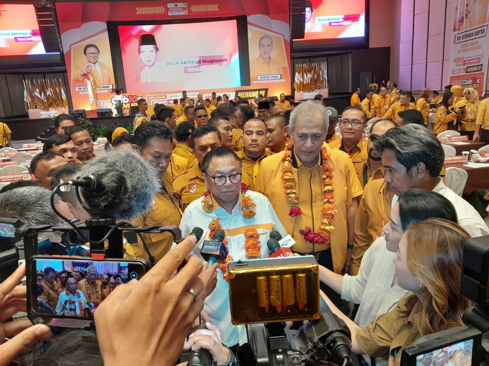 Oesman Sapta Ingatkan Seluruh Kader Hanura di Sumut Tetap Jaga Persatuan dan Kesatuan Jelang Pemilu 2024