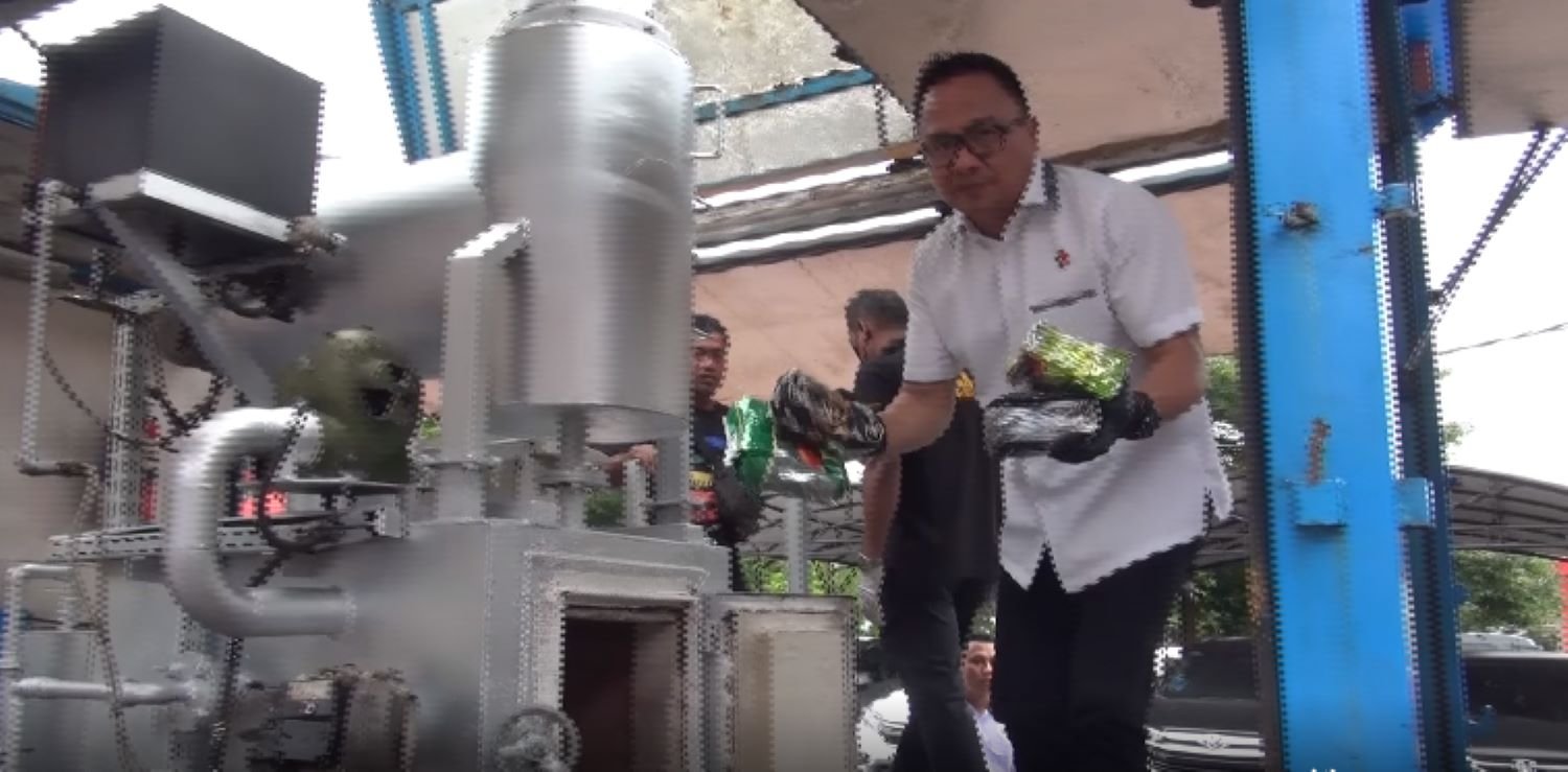 Polda Sumut Musnahkan Ratusan Kilogram Sabu, Ganja dan Ekstasi Malaysia