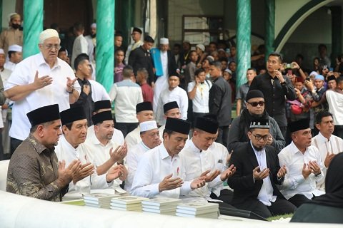 Jokowi, Edy Rahmayadi, Adi Hidayat Hadiri Haul H Anif