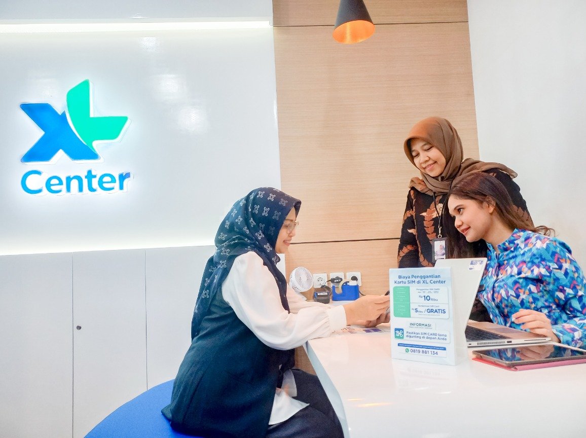 Layanan e-SIM Tersedia di XL Center Seluruh Sumatera