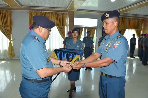 Laksamana Pertama TNI Johanes Djanarko Pimpin Sertijab Asisten Logistik Lantamal I Belawan