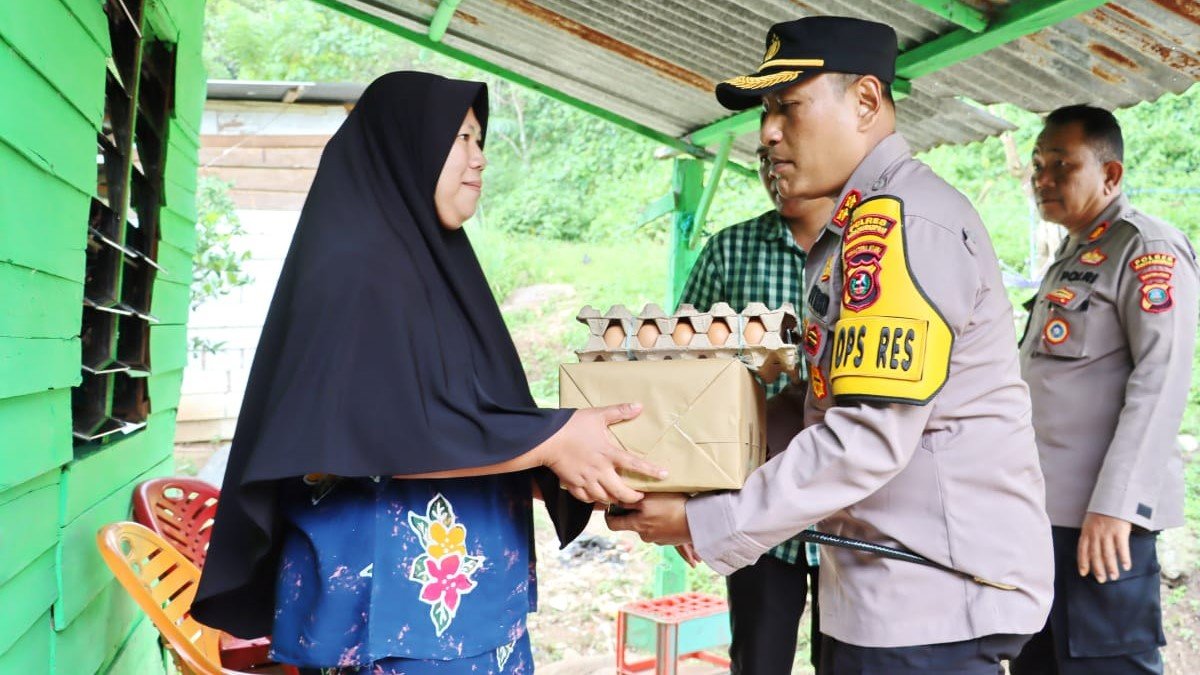 Tak Kenal Lelah, Kapolres Padangsidimpuan Rutin Kunjungi Masyarakat Kurang Mampu