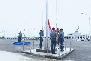 Lantamal 1 Upacara Bendera Peringati Hari Kesadaran Nasional