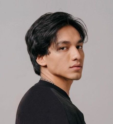 Jefri Nichol Perang Argumen dengan Netizen, Senggol Bikin Sosok Bapak Cacat