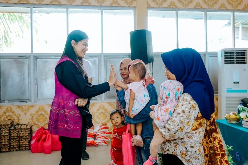 Telur, Susu Formula dan Beras dari TP PKK untuk 37 Anak Stunting di Medan Marelan