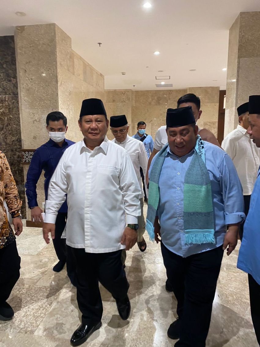 Datang Dengan Ikhlas, Ribuan massa Pemuda  Remaja Masjid Hadiri Deklarasi Prabowo-Gibran