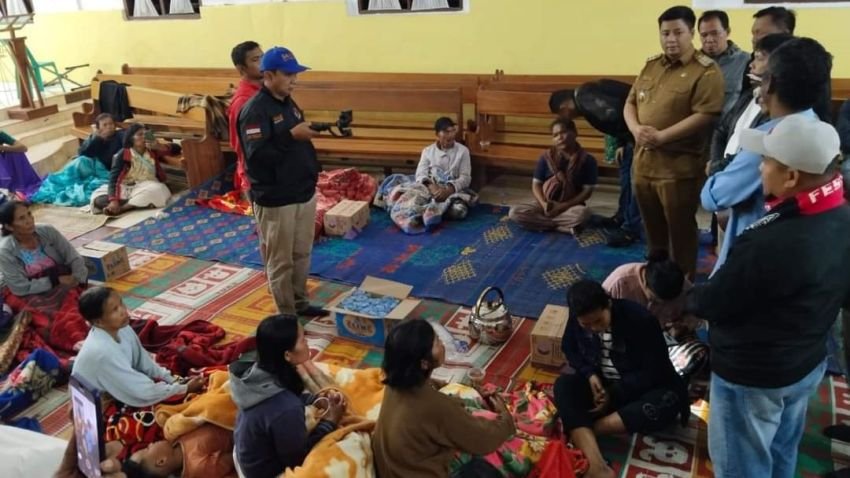 Banjir Bandang Landa Empat Desa di Samosir, Warga Mengungsi