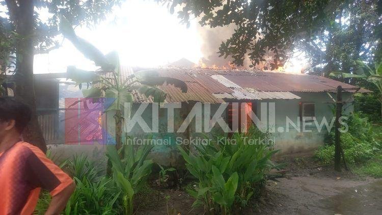 Satu Unit Rumah Terbakar di Medan Labuhan