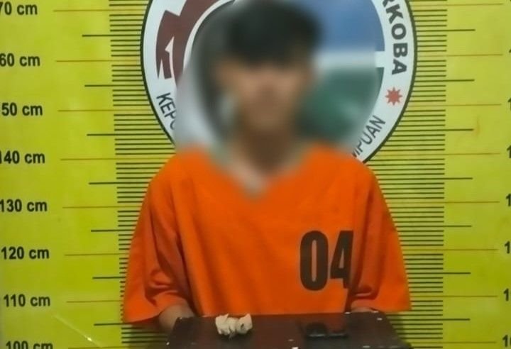 Petugas Polres Padangsidimpuan Tangkap Pria Kantongi 9,96 Gram Ganja