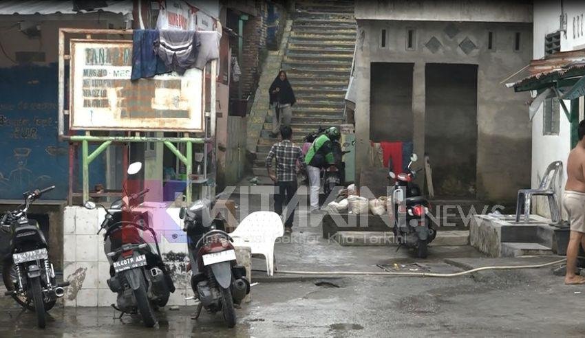 Banjir Setinggi 1,2 Meter di Kampung Aur Surut, Aktifitas Kembali Normal