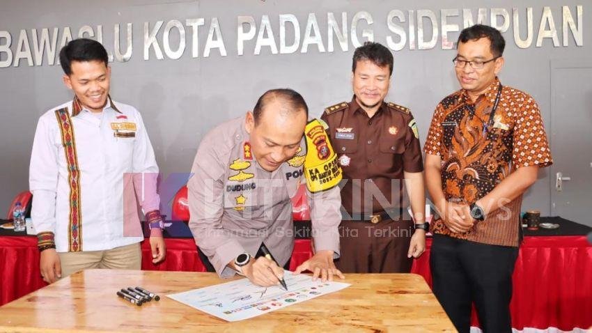 Sah, Penertiban APK di Padangsidimpuan Tertuang dalam Nota Kesepakatan