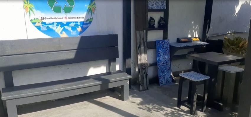Aktivis Lingkungan di Belawan Kelola Limbah Plastik jadi Perabotan