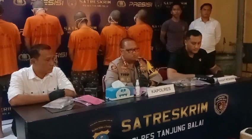 Polres Tanjungbalai Gerebek Warnet Lokasi Permainan Judi Slot Online