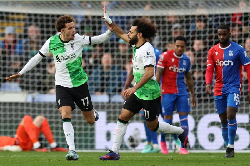 Mencetak Gol ke 200, Mohamed Salah Bawa Liverpool ke Puncak Klasemen Liga Inggris