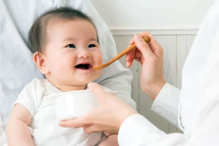 MPASI Cegah ADB pada Bayi