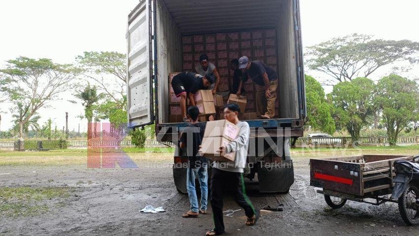 1.984 Kotak Surat Suara Pemilu Tiba di KPU Langkat