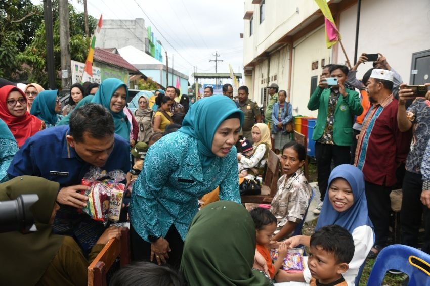 Kunjungi Posyandu Tebing Tinggi, Dessy Hassanudin Imbau Masyarakat Rutin Cek Kesehatan