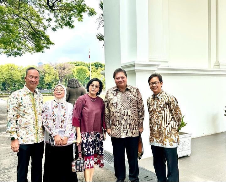 Sebanyak 15 Menteri Diisukan Mundur, Sri Mulyani: Saya Bekerja, dan Ini Lagi Kerja!