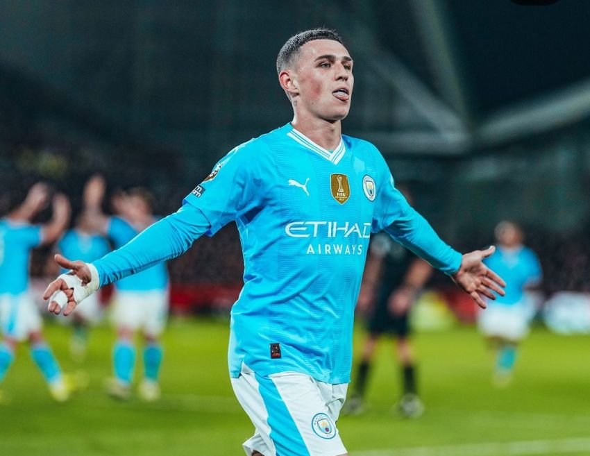 Phil Foden Gemilang, Manchester City Bungkam Brentford 3-1 dan Dekat di Puncak Klasemen Premier League