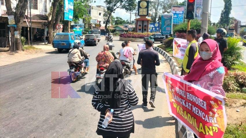 Tuntut Keadilan ke PTUN, Guru di Langkat Galang Dana Peduli Pendidikan