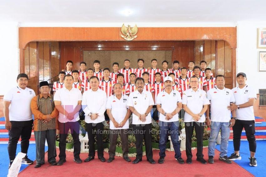 Amir Hamzah Lepas PSKB Junior Kota Binjai ke Malaysia