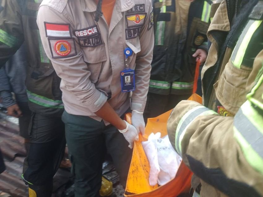 Rumah Terbakar di Medan Deli, Seorang Nenek Jadi Korban