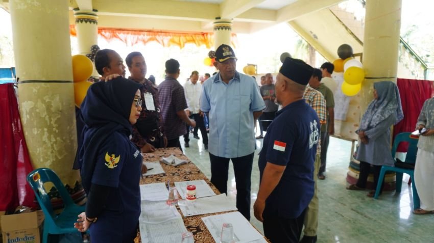 Tinjau TPS di Stabat, Syah Afandin: Sukseskan Pesta Demokrasi