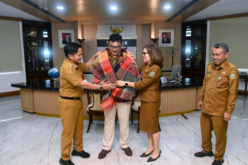 Terima Kunjungan Konjen India, Hassanudin Harapkan Kerjasama Terus Berlanjut
