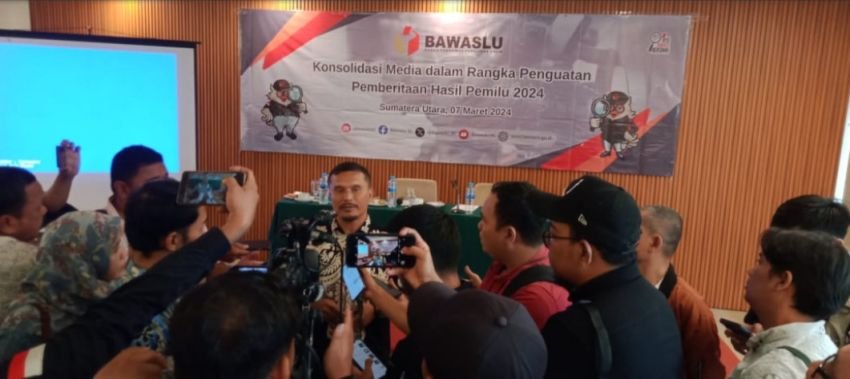 Bawaslu Sumut Temukan Pergeseran Suara Antar Partai Dalam Tahapan Rekapitulasi