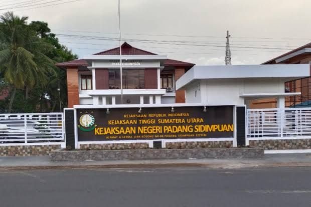 Kejari Padangsidimpuan Periksa Kadis Perindag