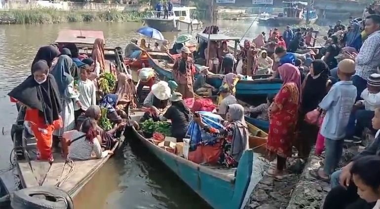Pasar Murah di Pasar Terapung Tanjungbalai, Harga Lebih Murah 30 Persen