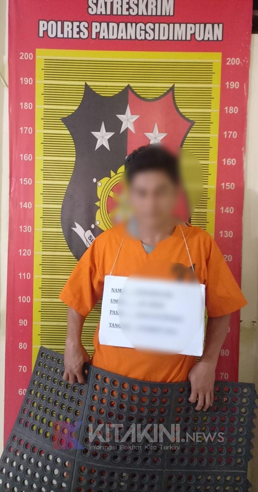 Nekat Curi Keset Kaki Masjid Raya Sidimpuan, Warga Pasar Hilir Diamankan Polisi