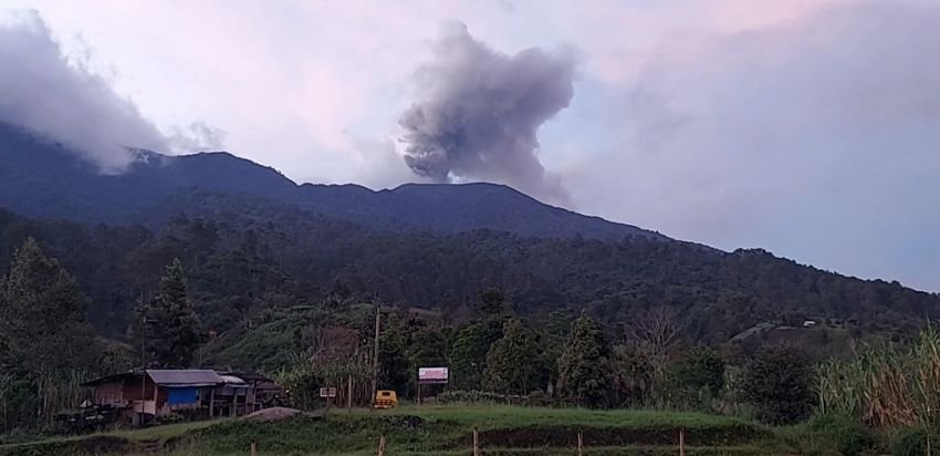 Sepanjang Maret, Aktivitas Marapi Meningkat