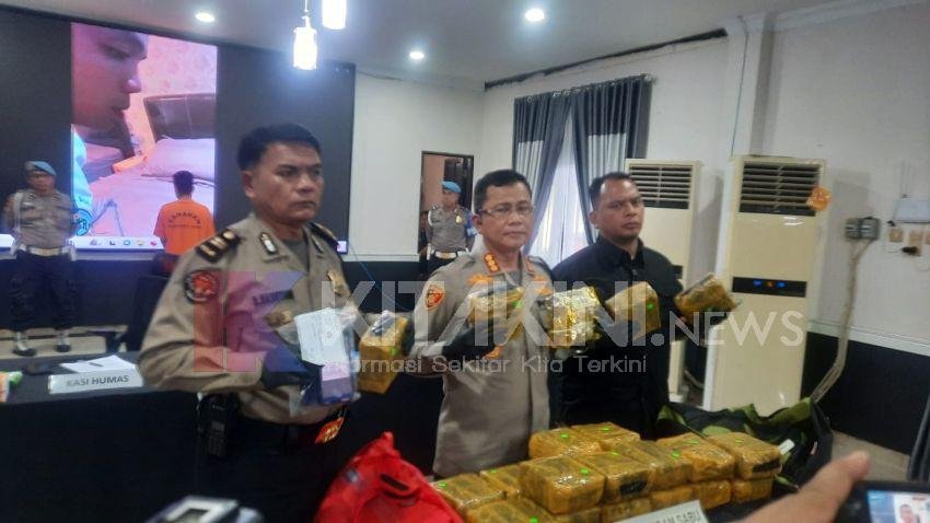 Polrestabes Medan Ringkus Pengedar 23,8 Kg Sabu di Apartemen De&rsquo;Prima