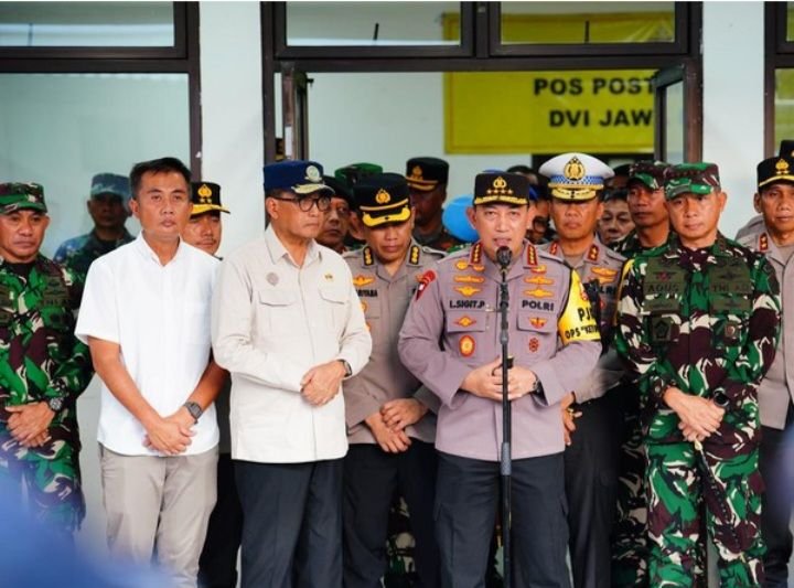 Kecelakaan Maut Tol Cikampek Tewaskan 12 Orang, Jenderal Listyo: Satu Warga Ciamis, Satunya Lagi Asal Bogor