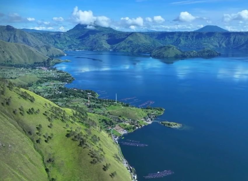 Menjelajahi Keindahan Alam di Jalur Trans-Sumatera: Destinasi Wisata Tersembunyi dan Terkenal