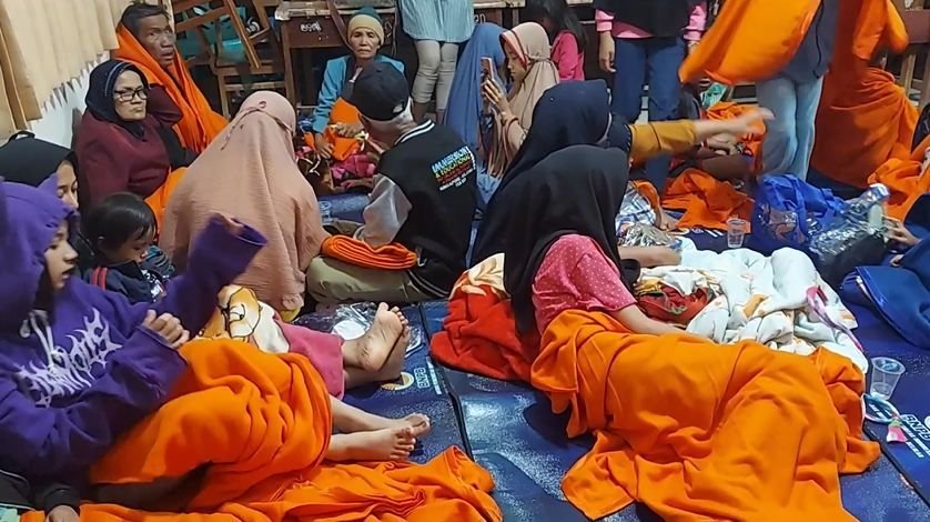 Anggota Keluarga Korban Lahar Dingin Ikhlaskan Keluarga Yang Belum Ditemukan