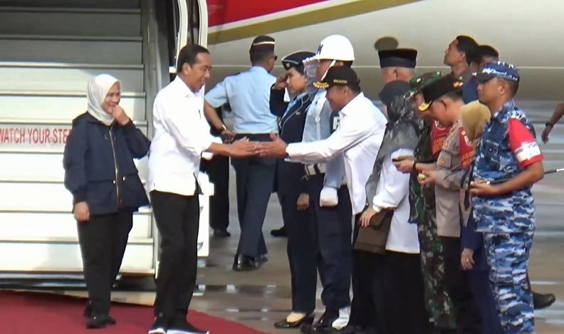 Presiden Jokowi Tinjau Lokasi Bencana Sumatera Barat