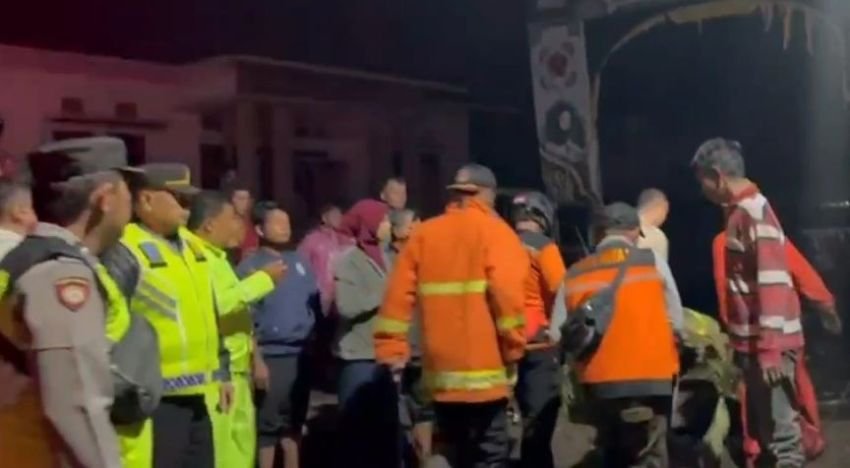 Pencarian Korban Banjir Lahar Dingin Berlanjut, Korban Meninggal 61 Orang