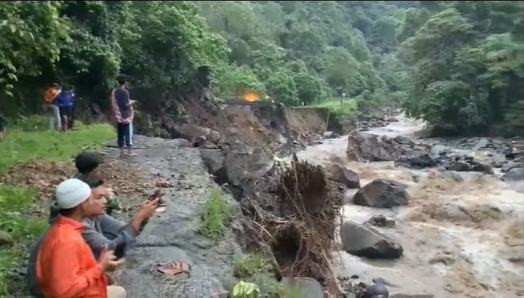 Sebanyak 35 Orang Meninggal Dunia dan 19 Masih Dicari, Dampak Banjir Bandang Sumbar