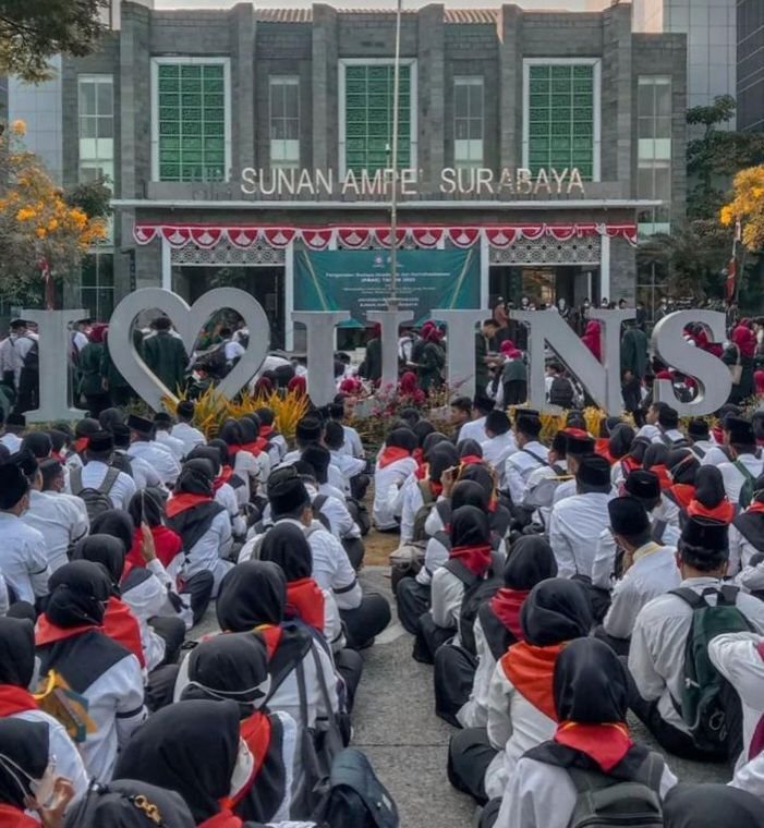 Parah, Mahasiswa UIN Tertangkap Kamera sedang Mesum di Kampus