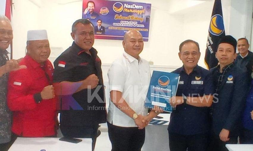 Mantan Bupati Taput, Nikson Nababan Daftar Cagub Sumut ke Nasdem