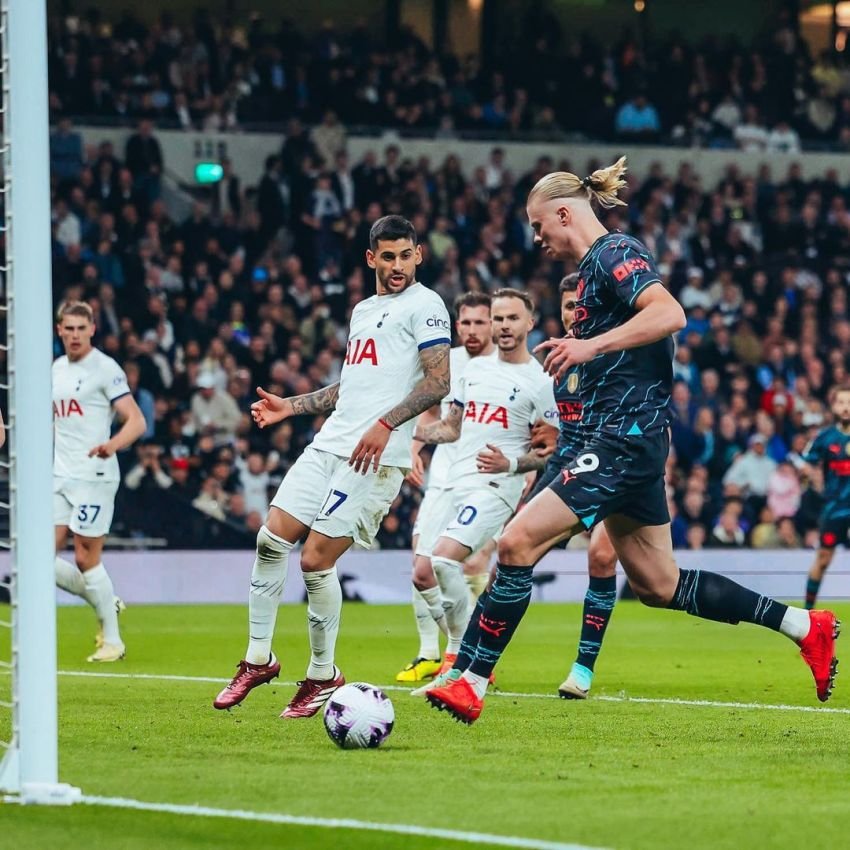 Manchester City Menang 2-0 atas Tottenham, Dekati Gelar Juara Liga Inggris