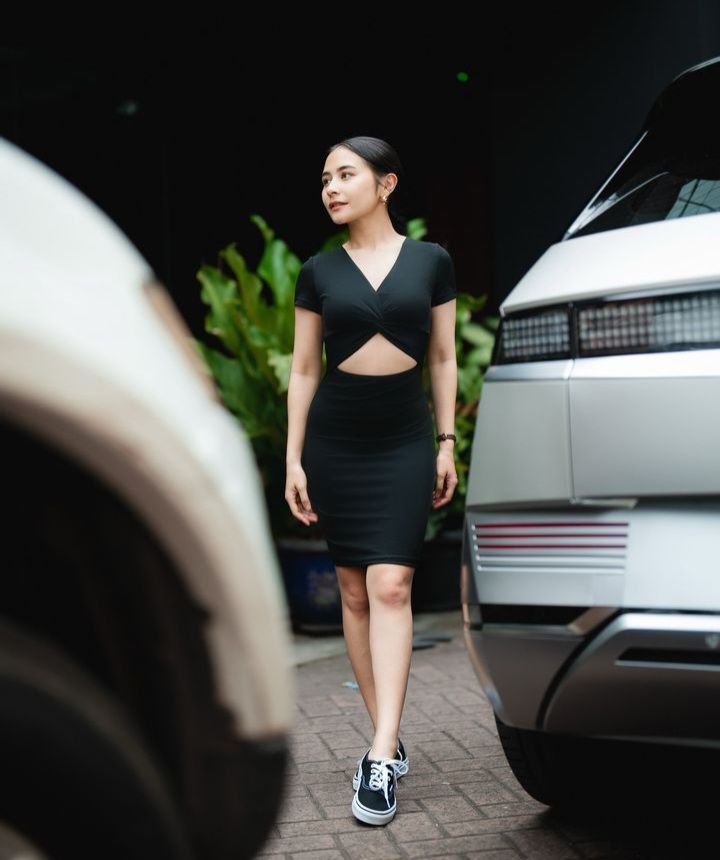 Penampilan Terbaru Prilly Latuconsina yang Bikin Heboh: Berat Badan Turun Drastis