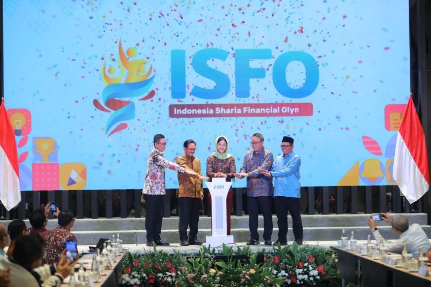 OJK Perkuat Literasi dan Inklusi Keuangan Syariah Pelajar - Mahasiswa Melalui ISFO 2024