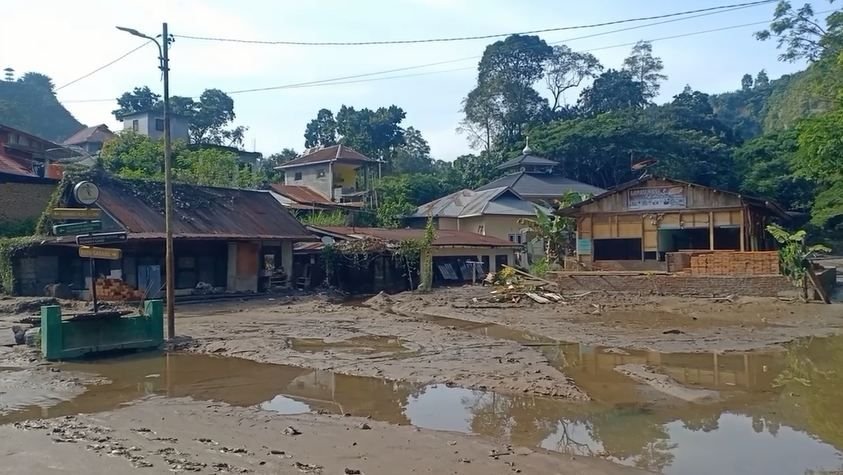 Tak Mau terus Mengungsi, Warga Ingin Normalisasi Ngarai Sianok