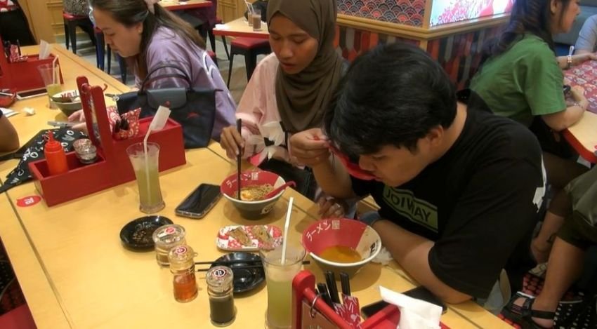 Ramen, Mie Kuah Asal Jepang Diminati Warga Pekanbaru