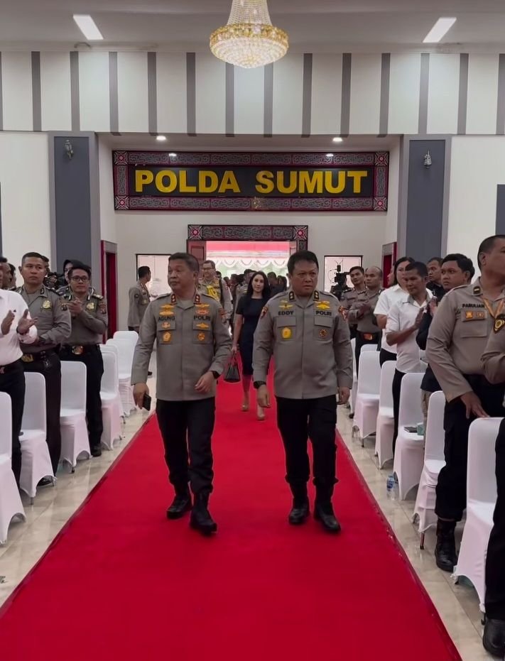 Kapoldasu dan Empat Kapolres di Sumut Diganti